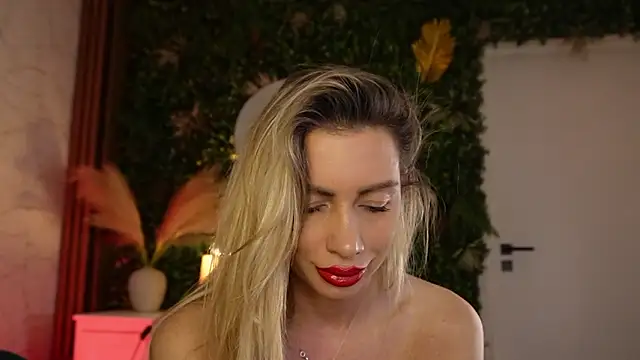 angel wow  online show from February 13, 2026, 5:29 am