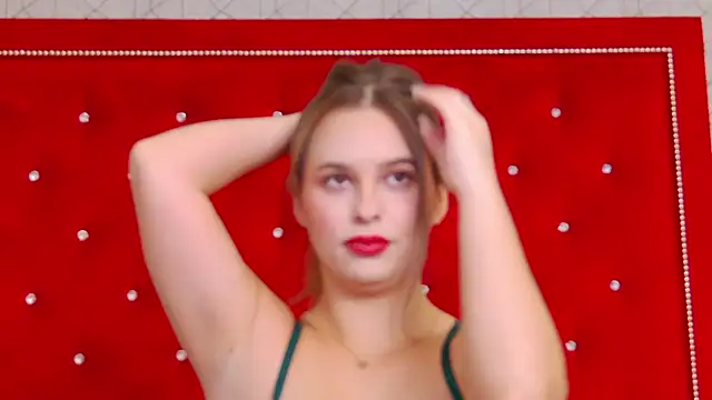 Snapshot of Ellsa_Jean_ chatting on November 7, 2025, 3:11 am Ellsa Jean online show from November 7, 2025, 3:11 am