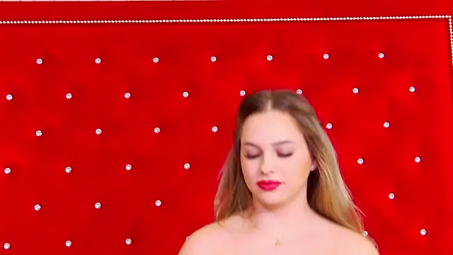 Snapshot of Ellsa_Jean_ chatting on December 5, 2025, 3:16 am Ellsa Jean online show from December 5, 2025, 3:16 am