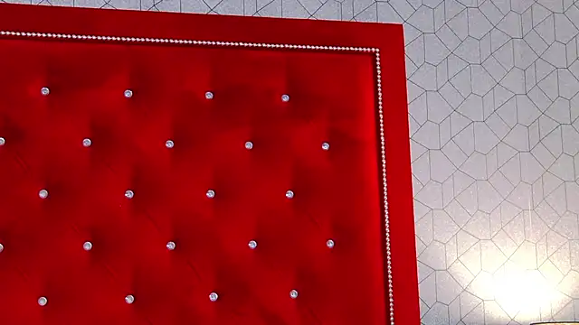 Snapshot of Ellsa_Jean_ chatting on December 2, 2025, 3:30 am Ellsa Jean online show from December 2, 2025, 3:30 am