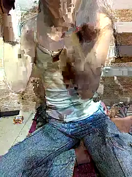 Snapshot of Geeta-satr chatting on December 18, 2025, 5:17 pm Geeta-satr online show from December 18, 2025, 5:17 pm