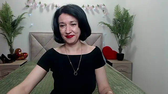 Snapshot of CameronEnns chatting on May 27, 2026, 12:01 pm CameronEnns online show from May 27, 2026, 12:01 pm
