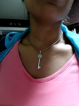 Flacidas online show from November 19, 2025, 9:42 am