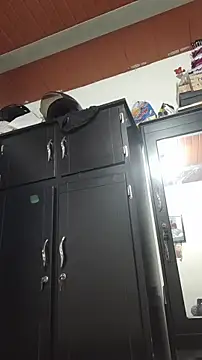 jean--98 online show from November 19, 2025, 2:28 pm