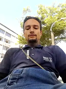 jean--98 online show from September 23, 2025, 7:10 pm