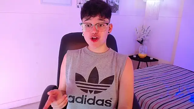 jeroharper online show from September 25, 2025, 2:45 pm