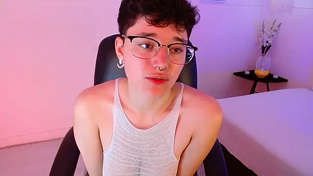 jeroharper online show from October 5, 2025, 2:19 pm