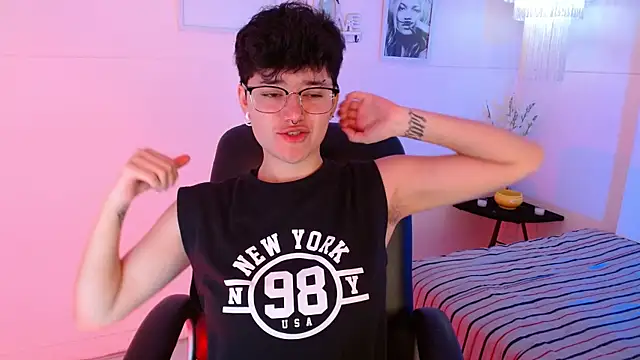 jeroharper online show from September 17, 2025, 2:19 pm