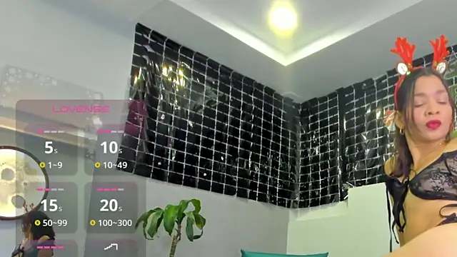 klariz09 online show from December 22, 2025, 7:03 pm