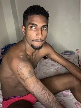 DiamanteNegro- online show from October 3, 2025, 9:49 pm