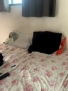 DiamanteNegro- online show from October 11, 2025, 5:47 pm