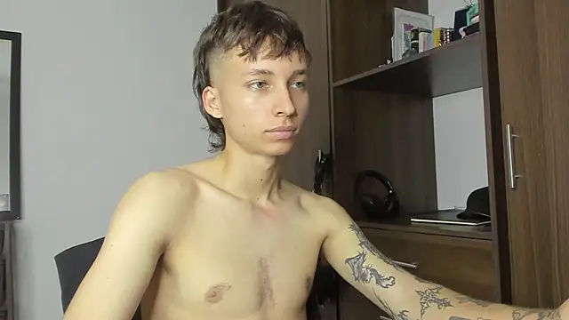 spacehumanz online show from October 29, 2025, 9:47 pm