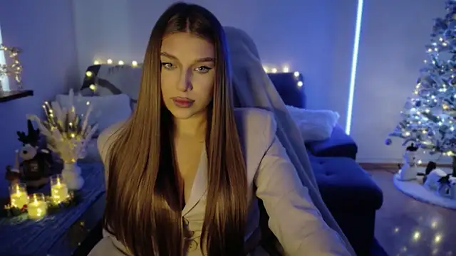 Snapshot of Emma_candyyy chatting on December 5, 2025, 11:42 am Emma candyyy online show from December 5, 2025, 11:42 am