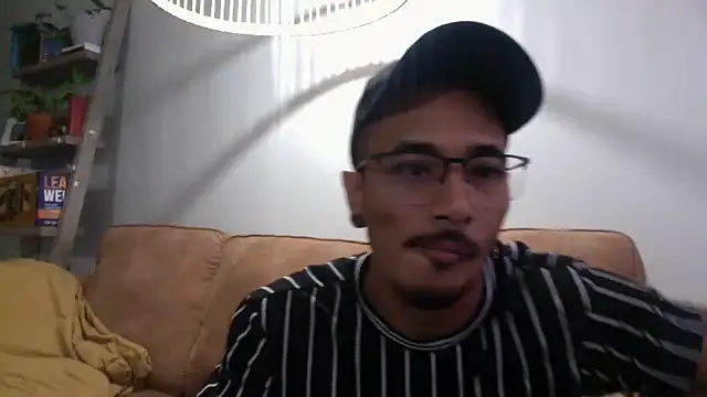 Snapshot of tanjir020 chatting on September 18, 2025, 3:48 pm tanjir020 online show from September 18, 2025, 3:48 pm