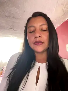 Snapshot of Bamby_milflatina chatting on September 14, 2025, 5:57 pm Bamby milflatina online show from September 14, 2025, 5:57 pm