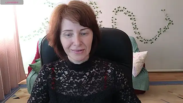 Lia Tito online show from May 20, 2026, 6:21 am