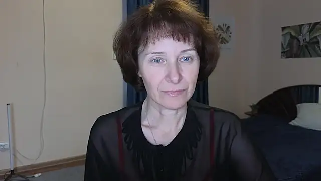 Lia Tito online show from October 29, 2025, 5:28 am