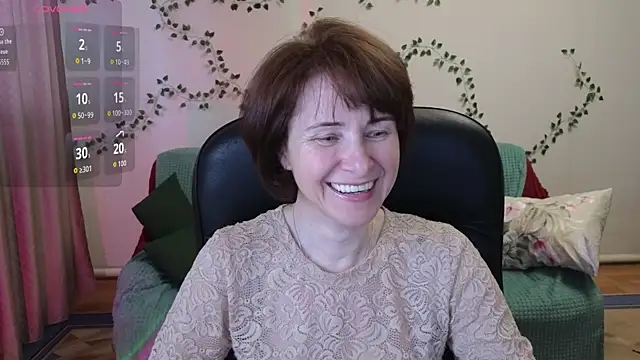 Lia Tito online show from April 20, 2026, 1:56 pm