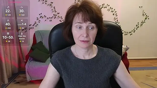 Lia Tito online show from April 21, 2026, 3:18 pm