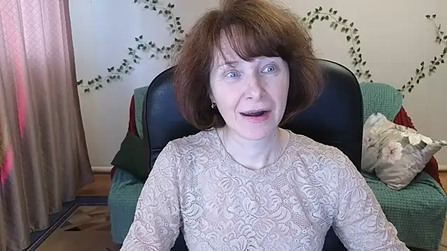 Lia Tito online show from April 14, 2026, 1:05 pm