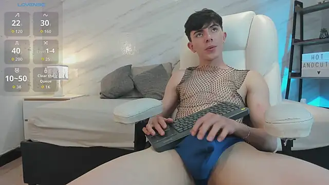 mathias saenz online show from January 6, 2026, 8:02 pm