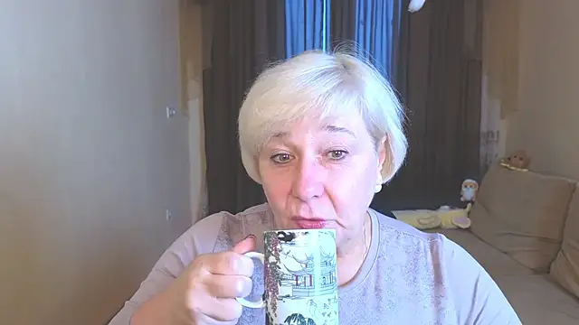 Milana Milky online show from November 14, 2025, 5:11 am