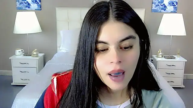 maddissonivanova online show from September 19, 2025, 10:14 pm