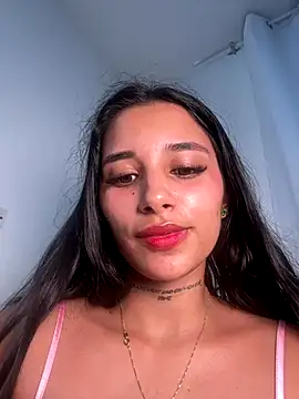 Lorena Mcfly online show from December 15, 2025, 12:38 am