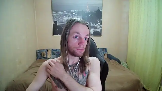 AdamDickens online show from April 9, 2026, 12:23 am