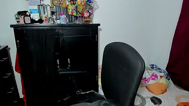 Ivy horse  online show from January 16, 2026, 2:48 am