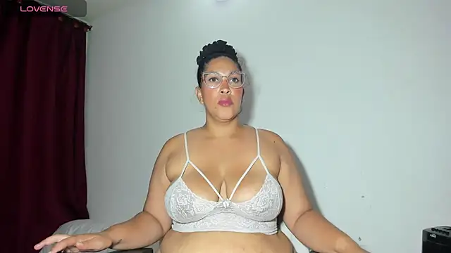 Ivy horse  online show from February 19, 2026, 1:24 am