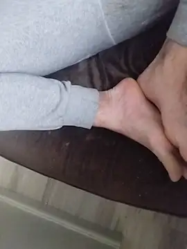 peepformance online show from December 22, 2025, 8:36 am