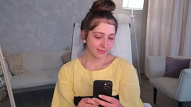 Mary Miiller online show from June 27, 2026, 9:37 am