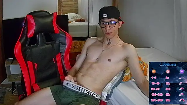 angelicious  online show from December 5, 2025, 11:31 am