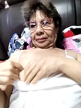 OliviaMorris1 online show from September 16, 2025, 12:39 pm