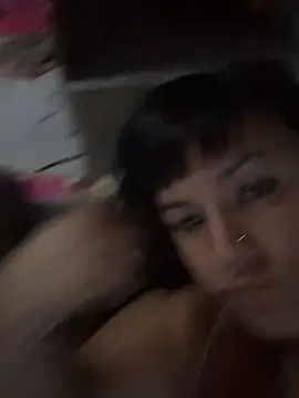 Snapshot of valen1891 chatting on January 15, 2026, 3:54 am valen1891 online show from January 15, 2026, 3:54 am