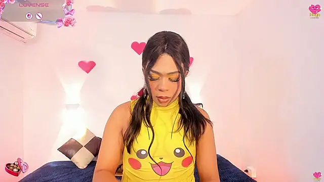 Snapshot of Sol_Vanegas chatting on February 15, 2026, 7:57 pm Sol Vanegas online show from February 15, 2026, 7:57 pm