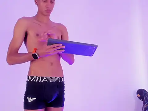 Snapshot of CamiiloRivera chatting on November 26, 2025, 1:55 pm CamiiloRivera online show from November 26, 2025, 1:55 pm