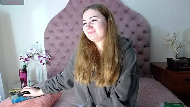 Snapshot of _Agata_ chatting on November 30, 2025, 7:20 am Agata online show from November 30, 2025, 7:20 am