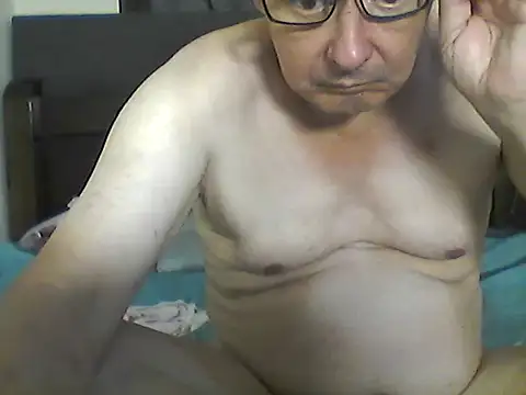 Snapshot of Marlon92700 chatting on May 3, 2026, 1:55 am Marlon92700 online show from May 3, 2026, 1:55 am