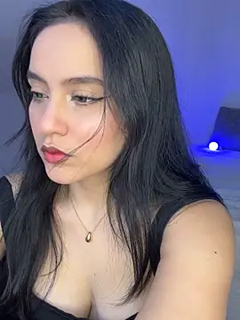 lunatorch online show from October 21, 2025, 4:06 pm