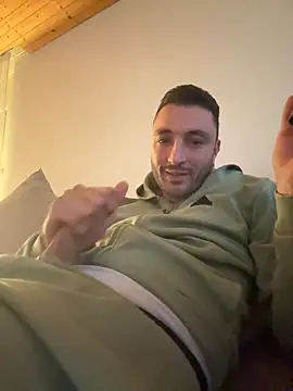 SemprePerverso online show from October 13, 2025, 4:30 pm