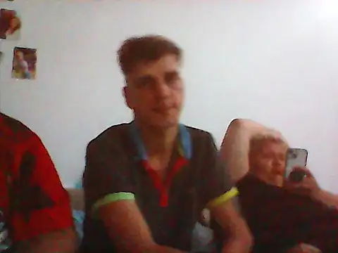 Snapshot of mrandmrsdarkside chatting on September 10, 2025, 8:08 pm mrandmrsdarkside online show from September 10, 2025, 8:08 pm