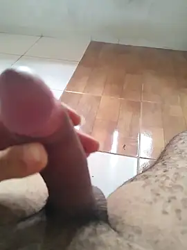 Snapshot of O_Mascarado_NK chatting on January 18, 2026, 11:35 am O Mascarado NK online show from January 18, 2026, 11:35 am