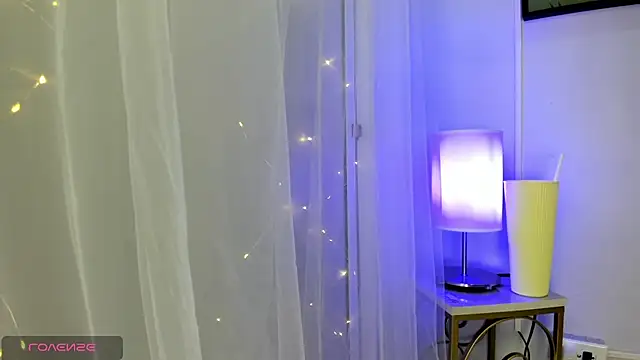 dulce fiore07 online show from July 21, 2026, 12:50 pm