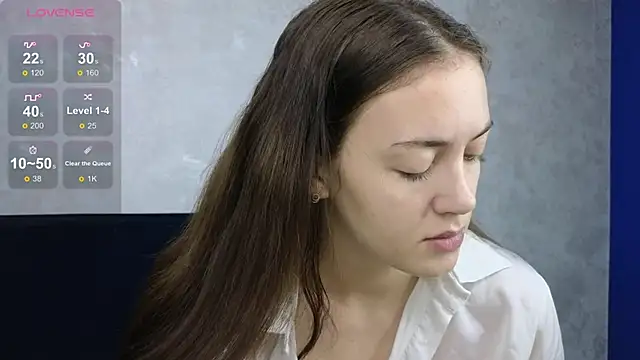 Snapshot of SaraMoren0 chatting on September 23, 2025, 1:45 am SaraMoren0 online show from September 23, 2025, 1:45 am