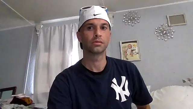dik4cache online show from May 17, 2026, 9:26 pm