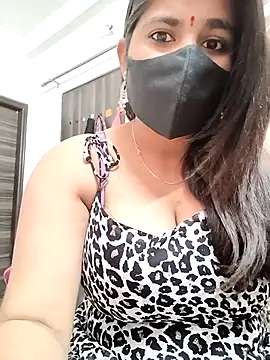 MISS RIYA14 online show from November 20, 2025, 8:04 am