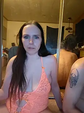 Shy Naughty Girl online show from June 6, 2026, 3:56 am