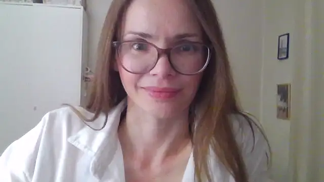 Snapshot of SEA_Dream chatting on April 25, 2026, 4:37 pm SEA Dream online show from April 25, 2026, 4:37 pm